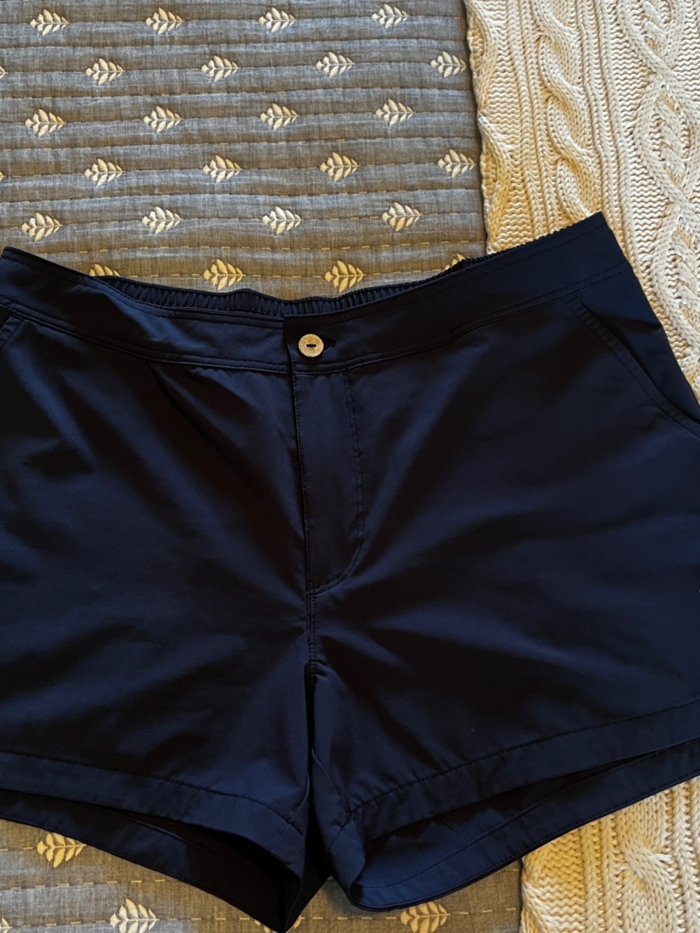 Carve Designs Women’s Board Shorts - Navy Blue (Size Large)